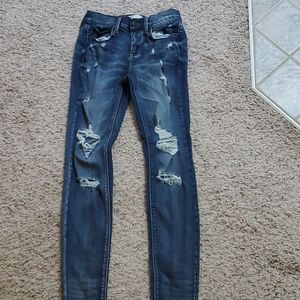 Ripped Low rise skinny Jeans